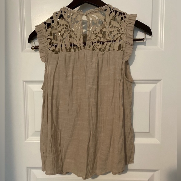 * Mine Sleeveless Lace Top Size L Tan Boho Hippie  Whimsigoth Coquette - Picture 3 of 9